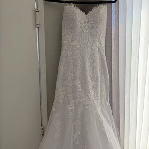 DaVinci Ivory Bridal Dress